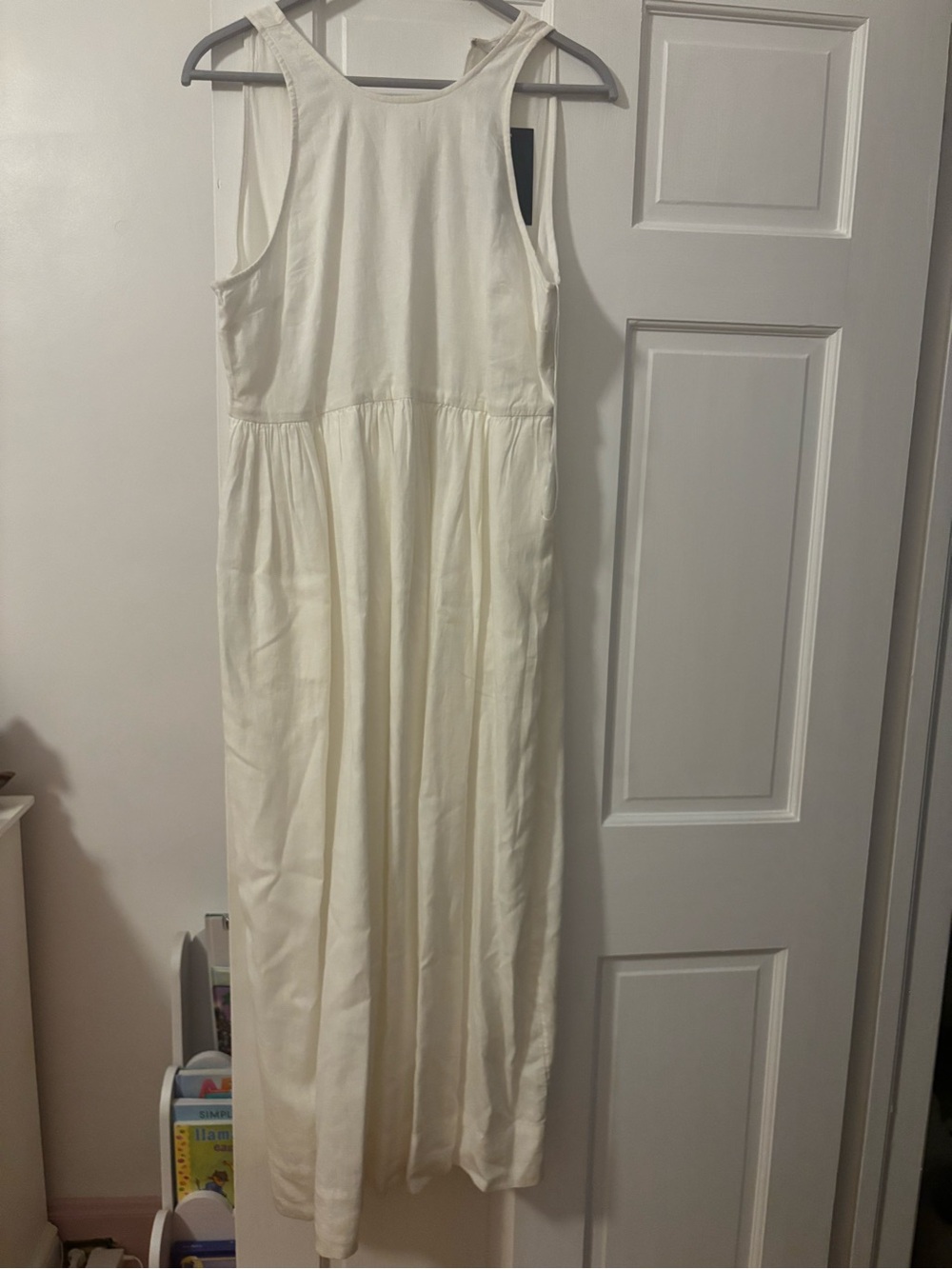 crown & ivy Cream Sleeveless Maxi Dress